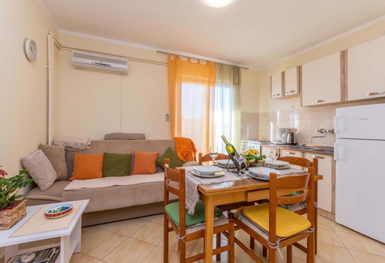 Apartmán Savic Biograd Biograd Na Moru Exteriér fotografie