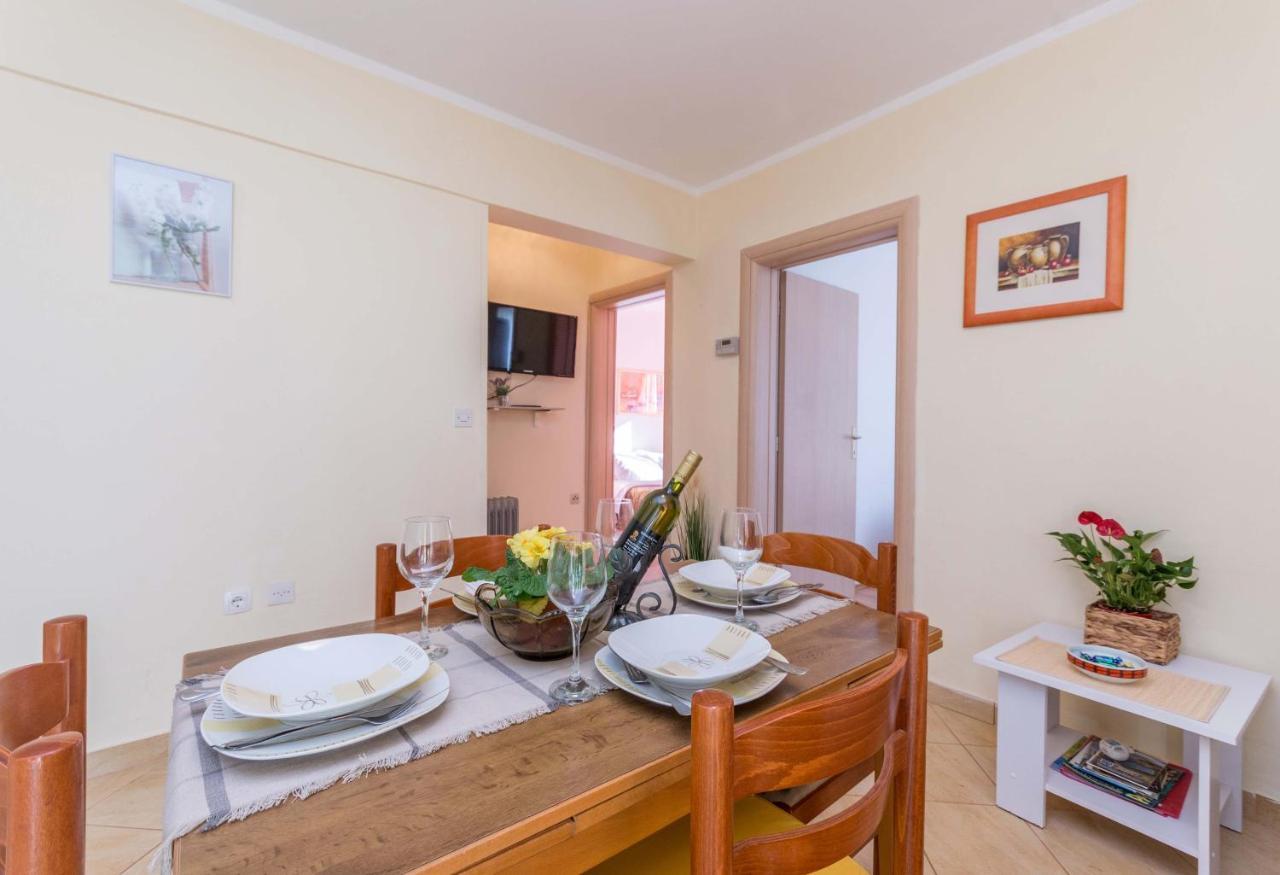 Apartmán Savic Biograd Biograd Na Moru Exteriér fotografie